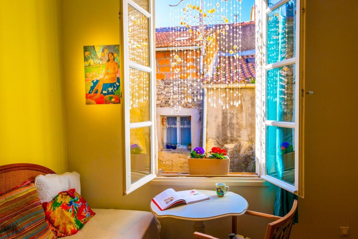 Apartment Mia Casa - Gauguin - Central, Artistique Et Calme *